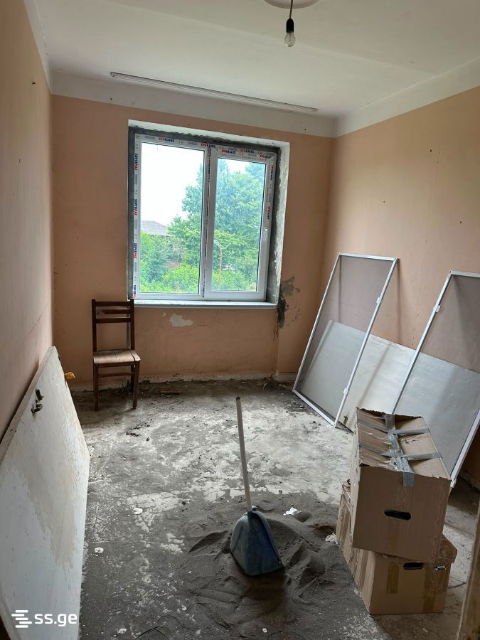 3 Room Flat For Sale view 6