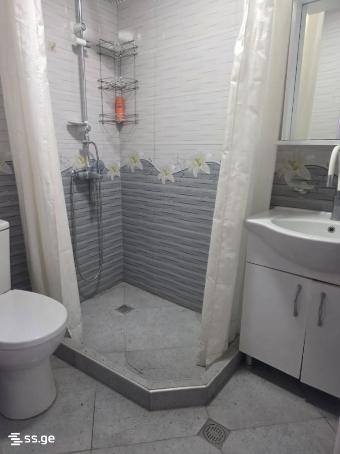 5 Room Private House For Sale view 9