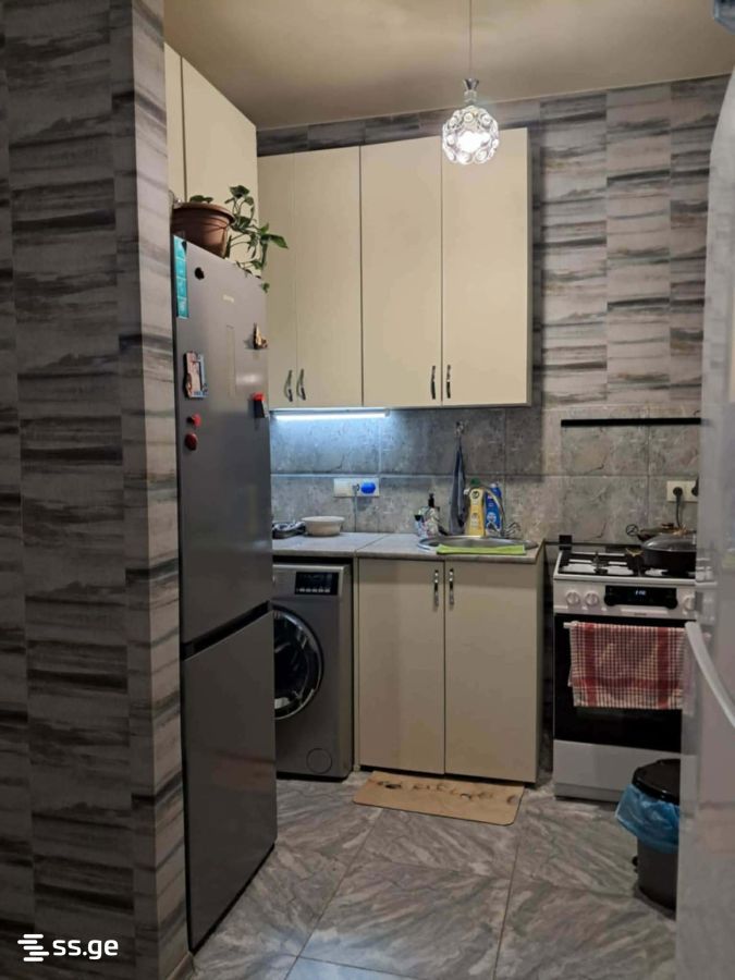 3 Room Private House For Sale view 6