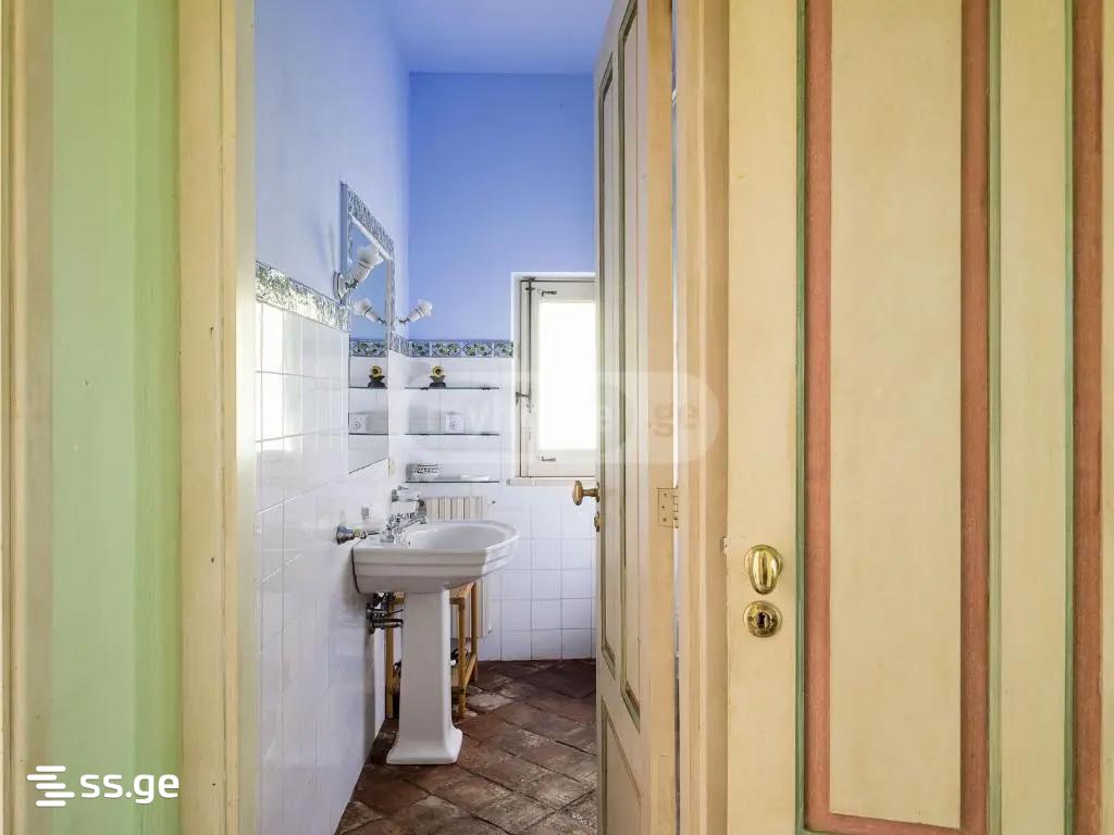 5 Room Private House For Rent. Tserovani view 12