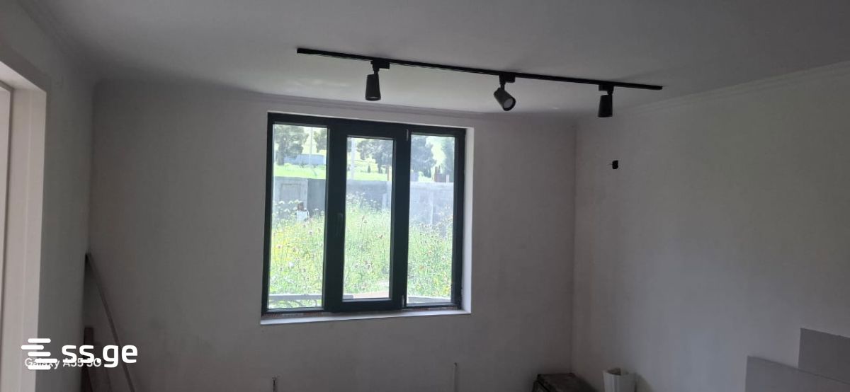 4 Room Private House For Sale view 1