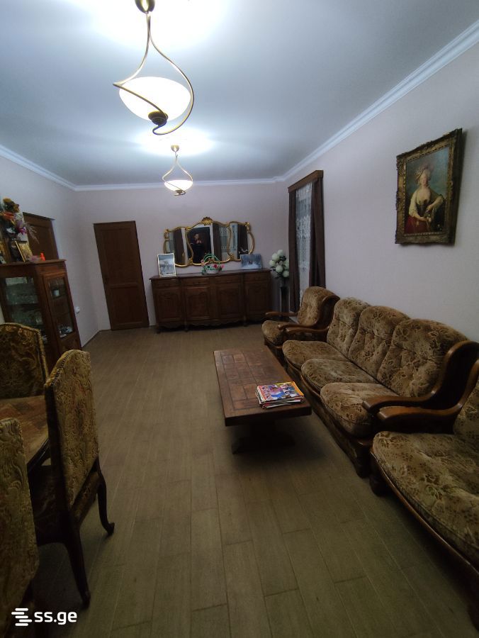 4 Room Private House For Sale view 10