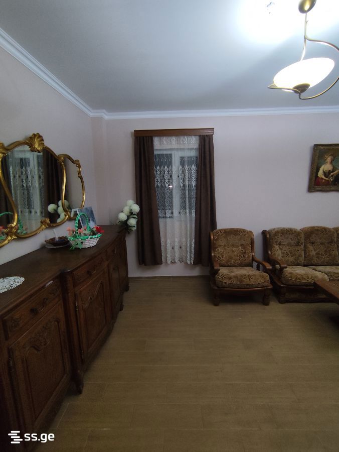 4 Room Private House For Sale view 13