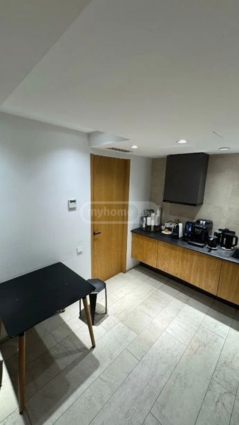 https://static.ss.ge/20260901/9_400cddd1-0d1c-45e4-8863-ef35de6f1473_Thumb.jpg
