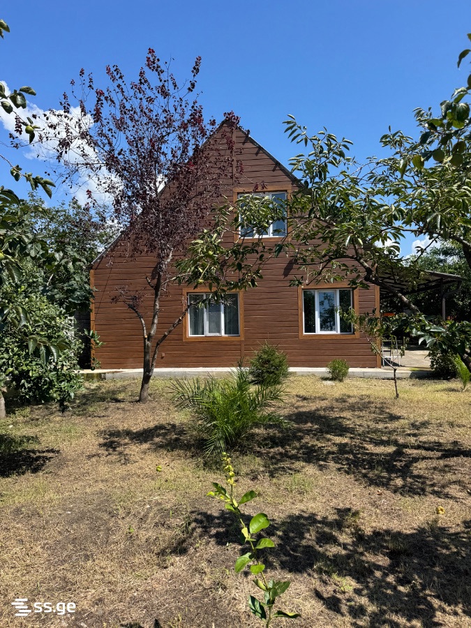 3 Room Private House For Sale view 1