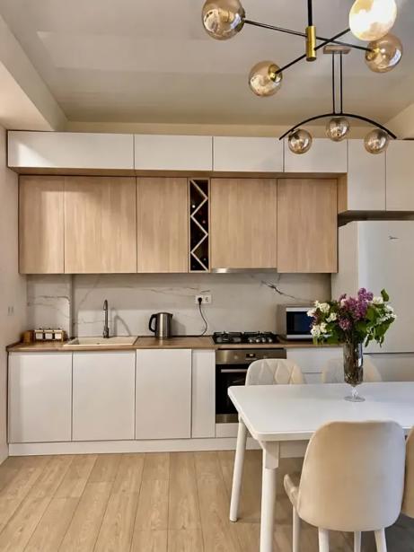 https://static.ss.ge/20260902/15_d3a61dc9-30a4-4ae3-b245-30c65bd00f67_Thumb.jpg