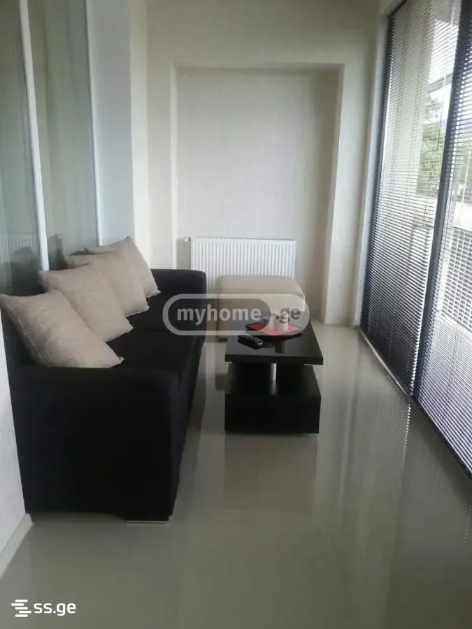10 Room Hotel For Sale view 3