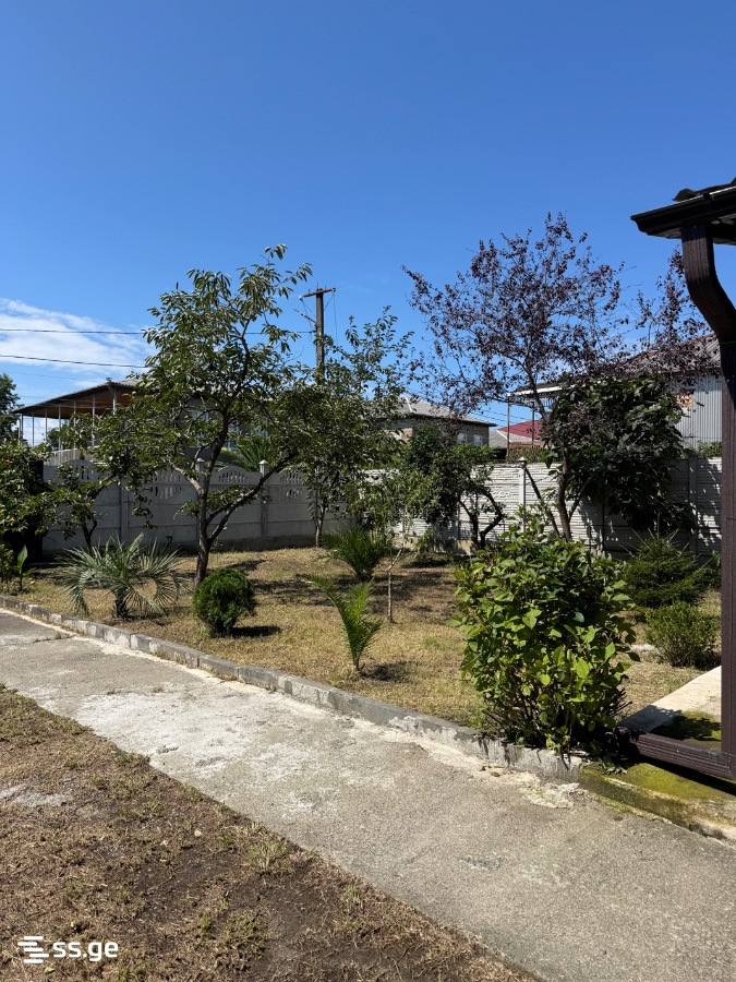 3 Room Private House For Sale view 12