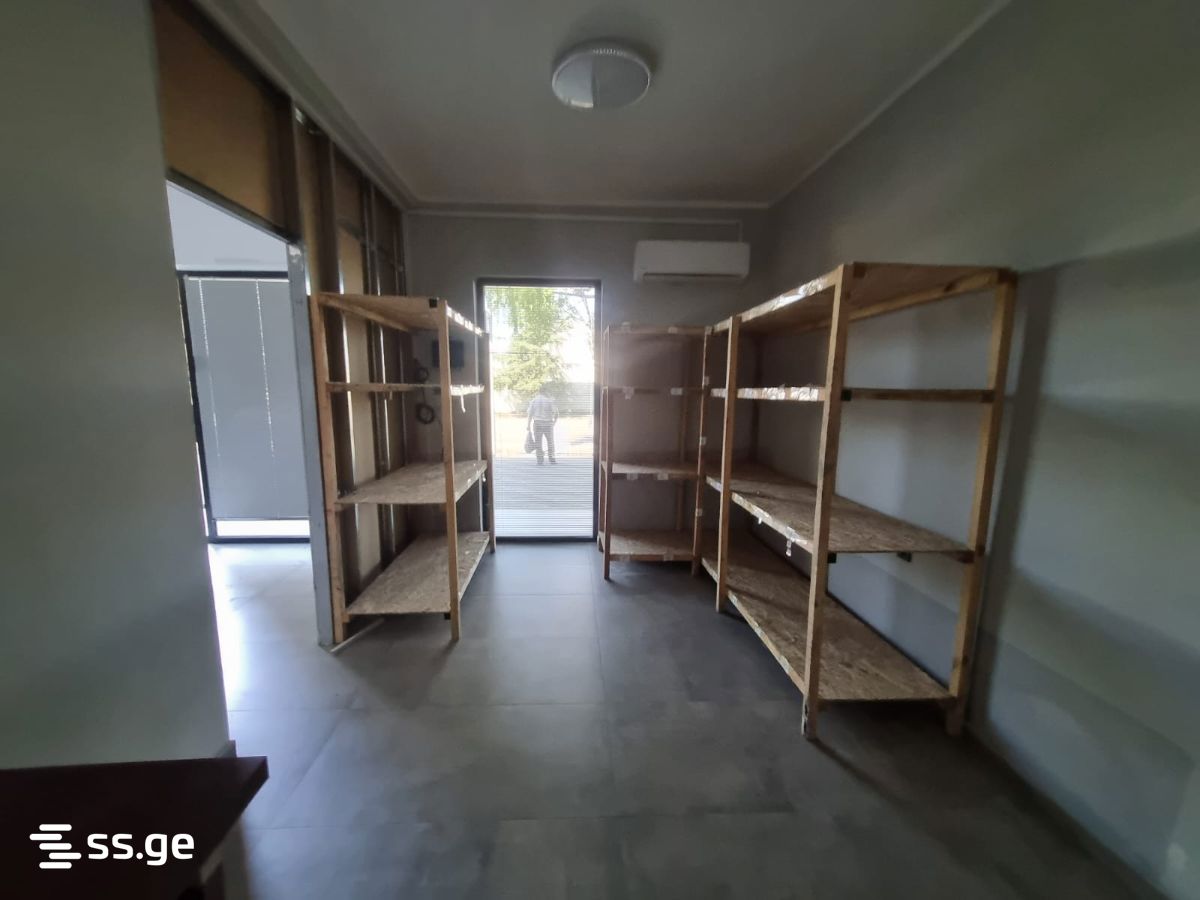 Commercial Space For Sale. Poti view 12