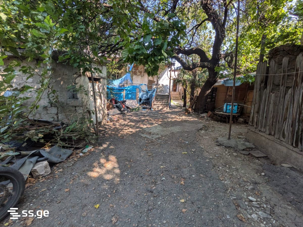 4 Room Private House For Sale view 9