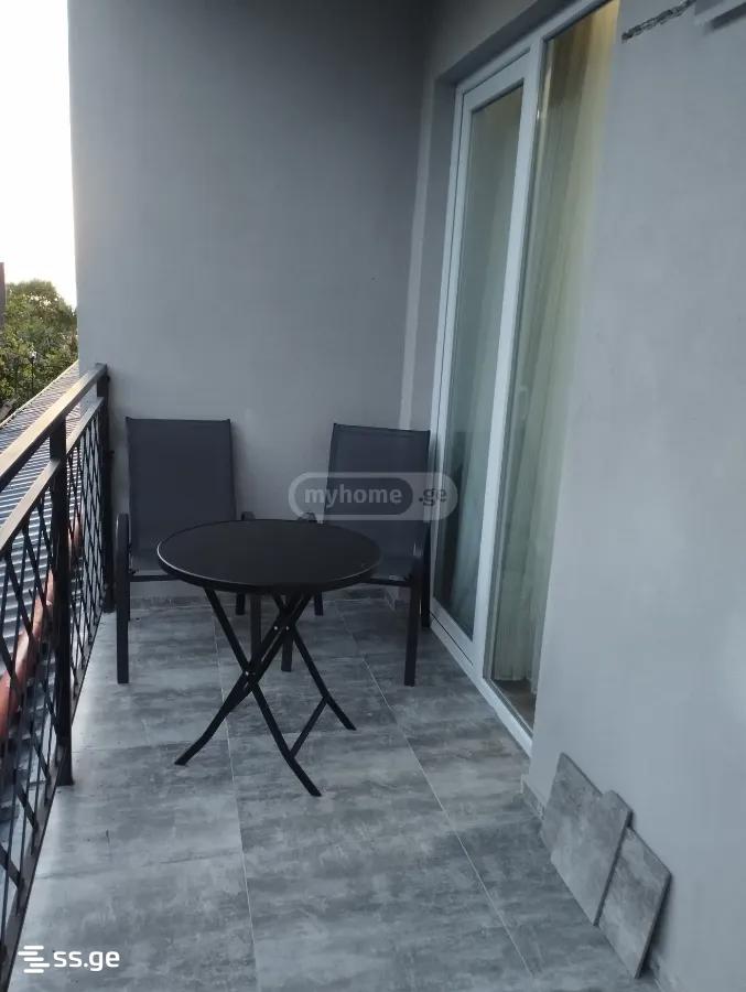 2 Room Flat For Rent. Makhindjauri view 1