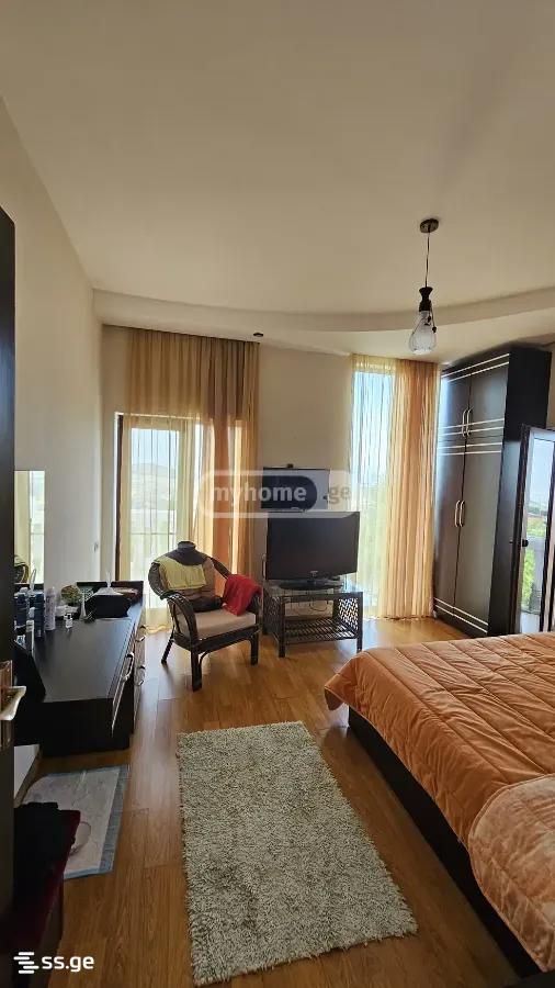 10 Room Summer Cottage For Sale view 11