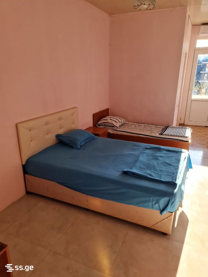 75 Room Hotel For Rent. Ureki view 6