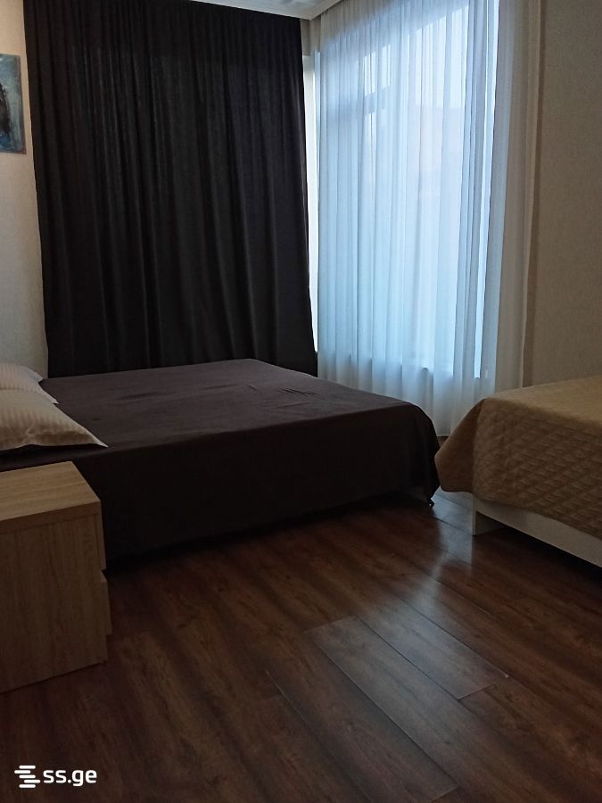 7 Room Private House For Sale view 5
