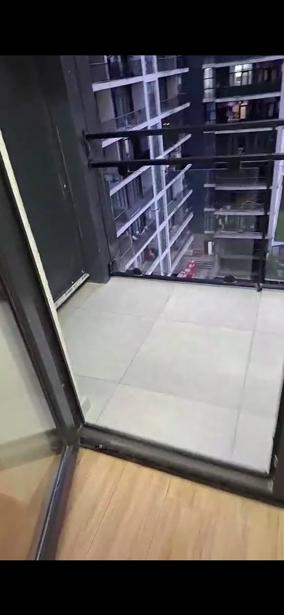 https://static.ss.ge/20260903/9_d9e09808-0653-45a9-bf76-1731e70e1cc1_Thumb.jpg