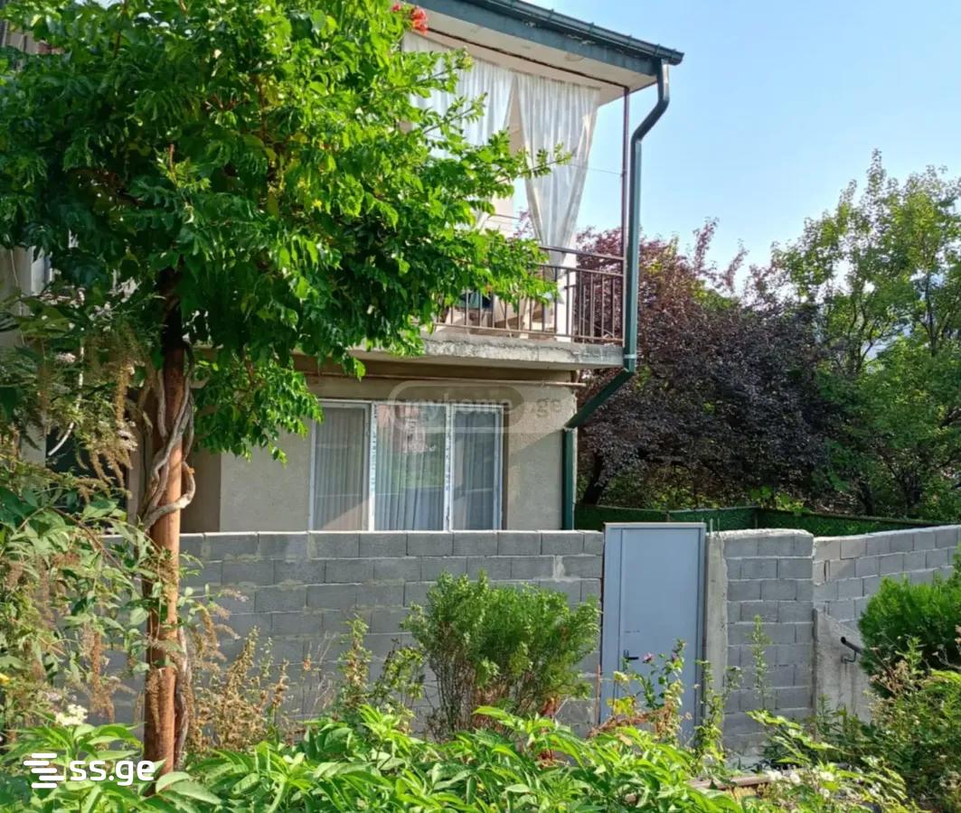 5 Room Private House For Sale view 2