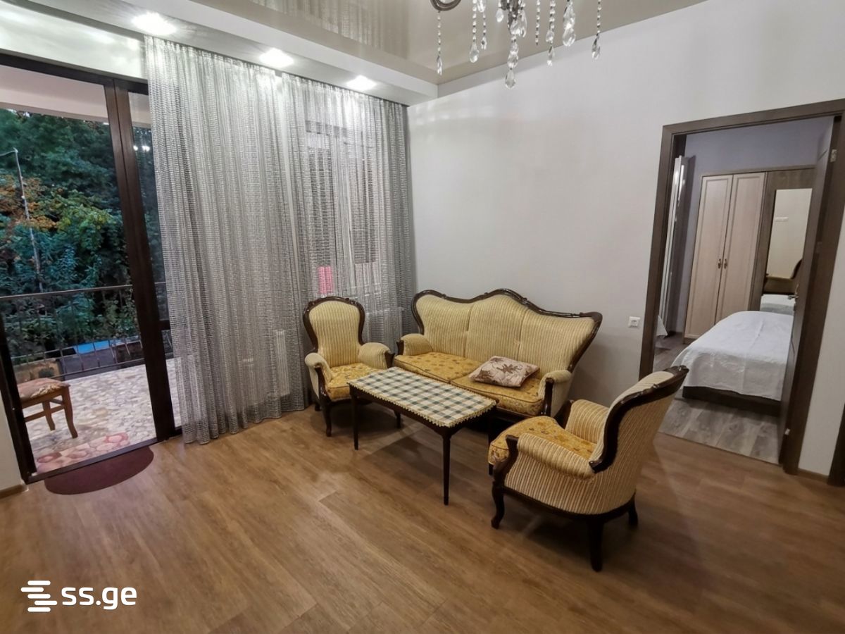 4 Room Private House For Rent. Tsikhisdziri view 14