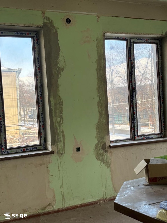 Commercial Space For Sale. Gori view 6