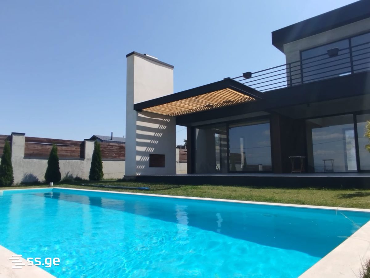 7 Room Summer Cottage For Sale view 1