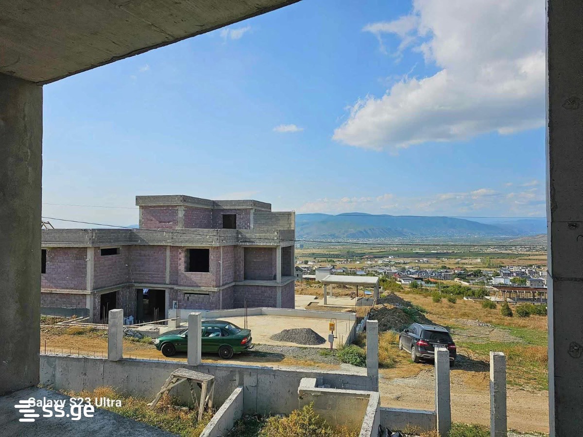 4 Room Private House For Sale view 1
