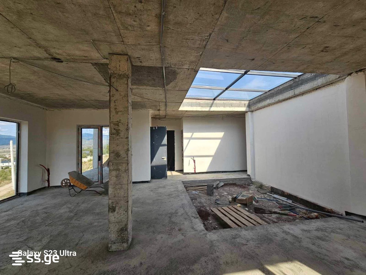 4 Room Private House For Sale view 8