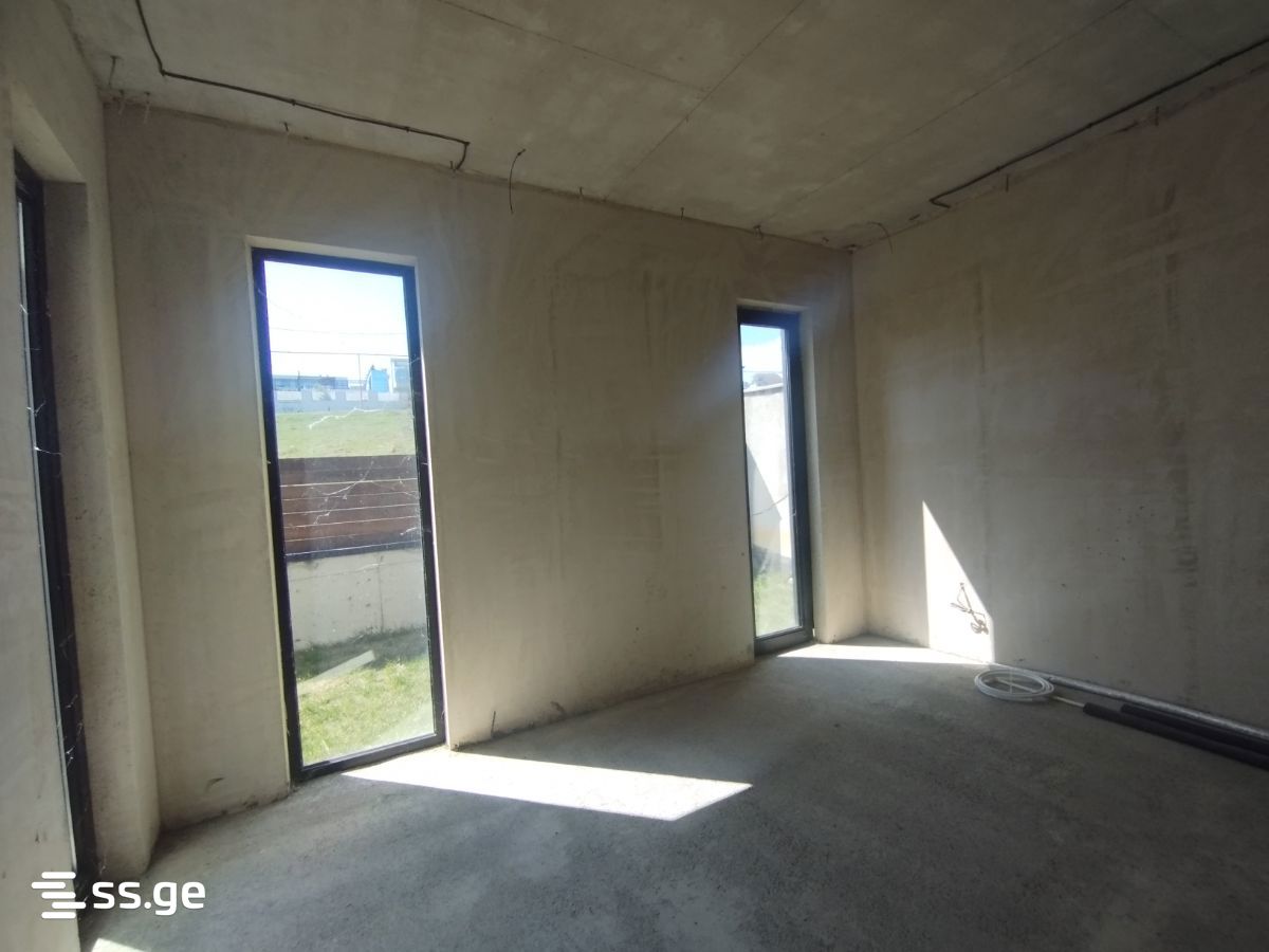 7 Room Summer Cottage For Sale view 6
