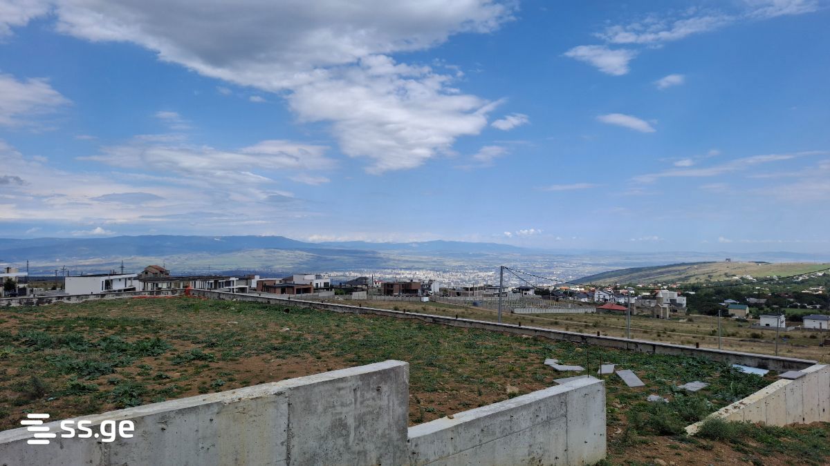 Land For Sale. Tabakhmela view 1