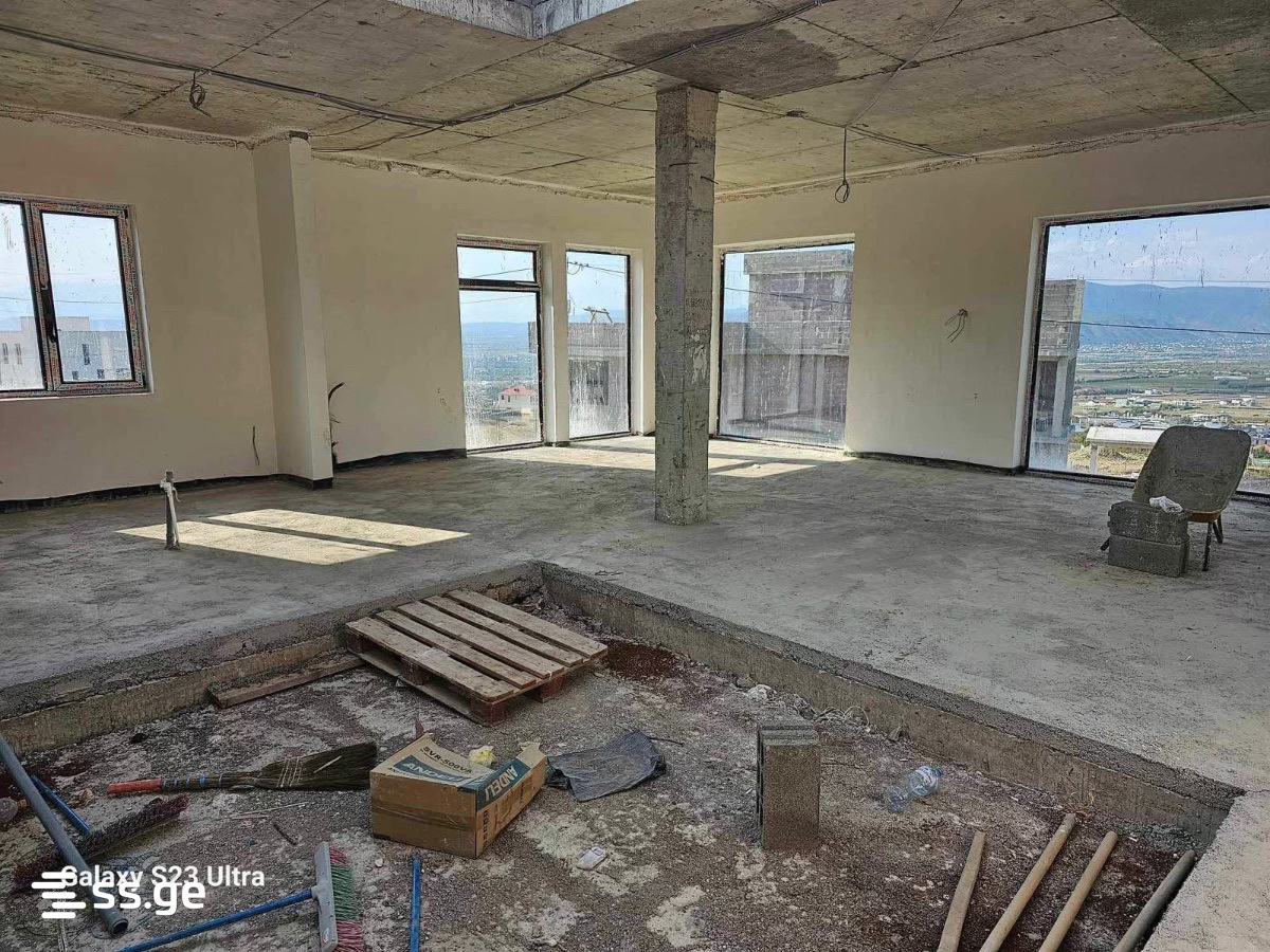 4 Room Private House For Sale view 11