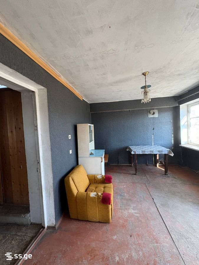 8 Room Private House For Sale view 8