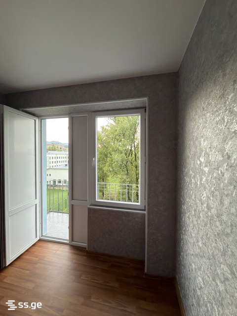 3 Room Apartment For Sale view 17