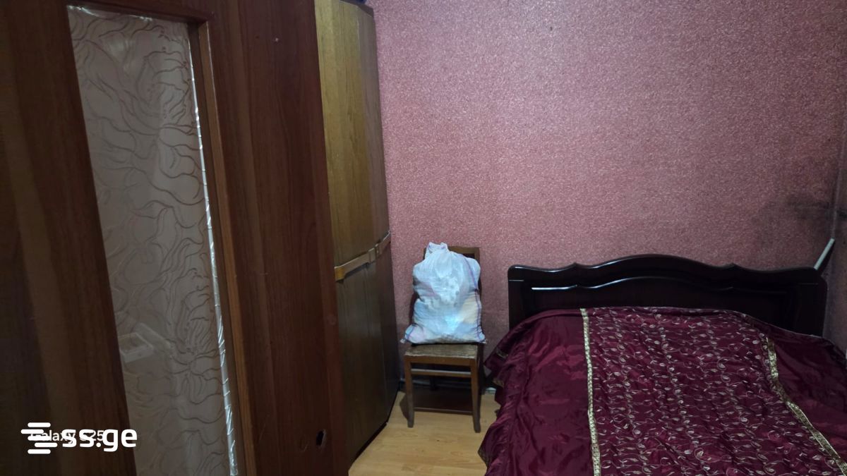 3 Room Flat For Sale view 2