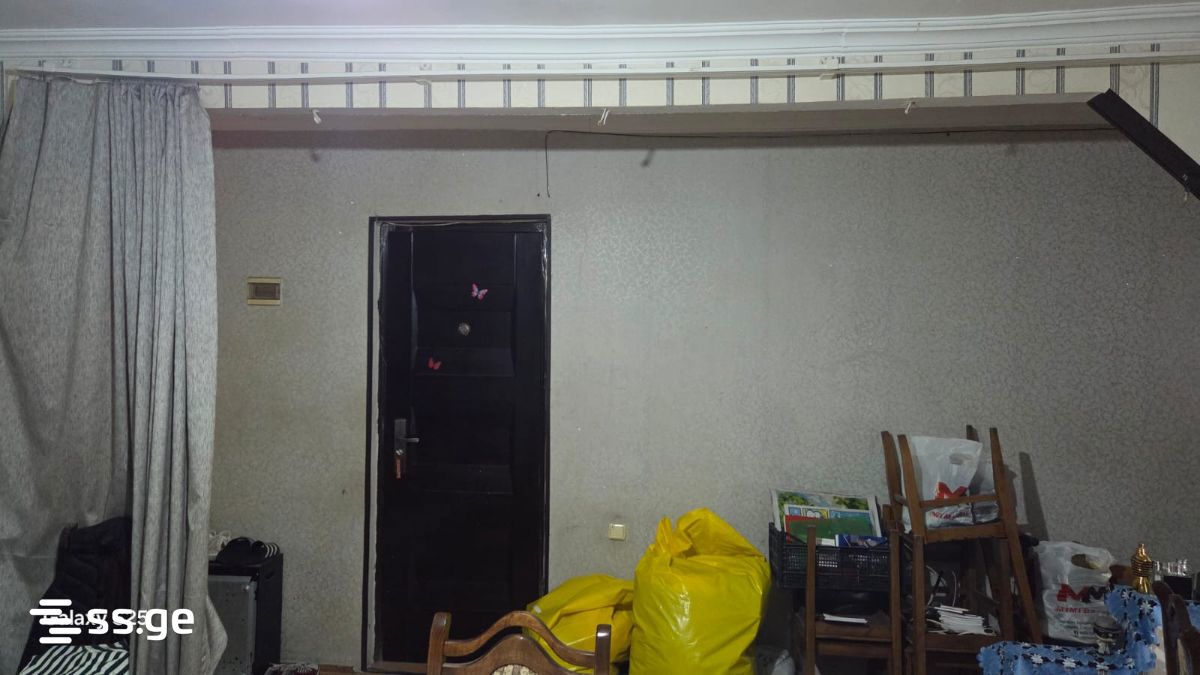 3 Room Flat For Sale view 4