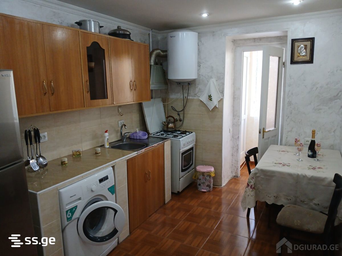 1 Room Flat Daily Rent. Kutaisi view 3
