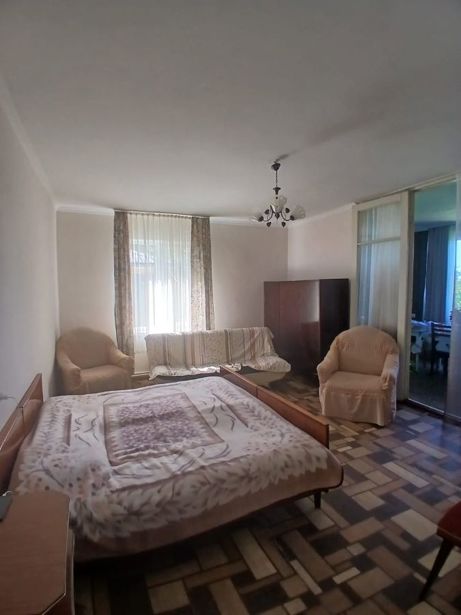https://static.ss.ge/20260906/3_1d953075-b13f-4e12-beb4-9b6cae81a66a_Thumb.jpg