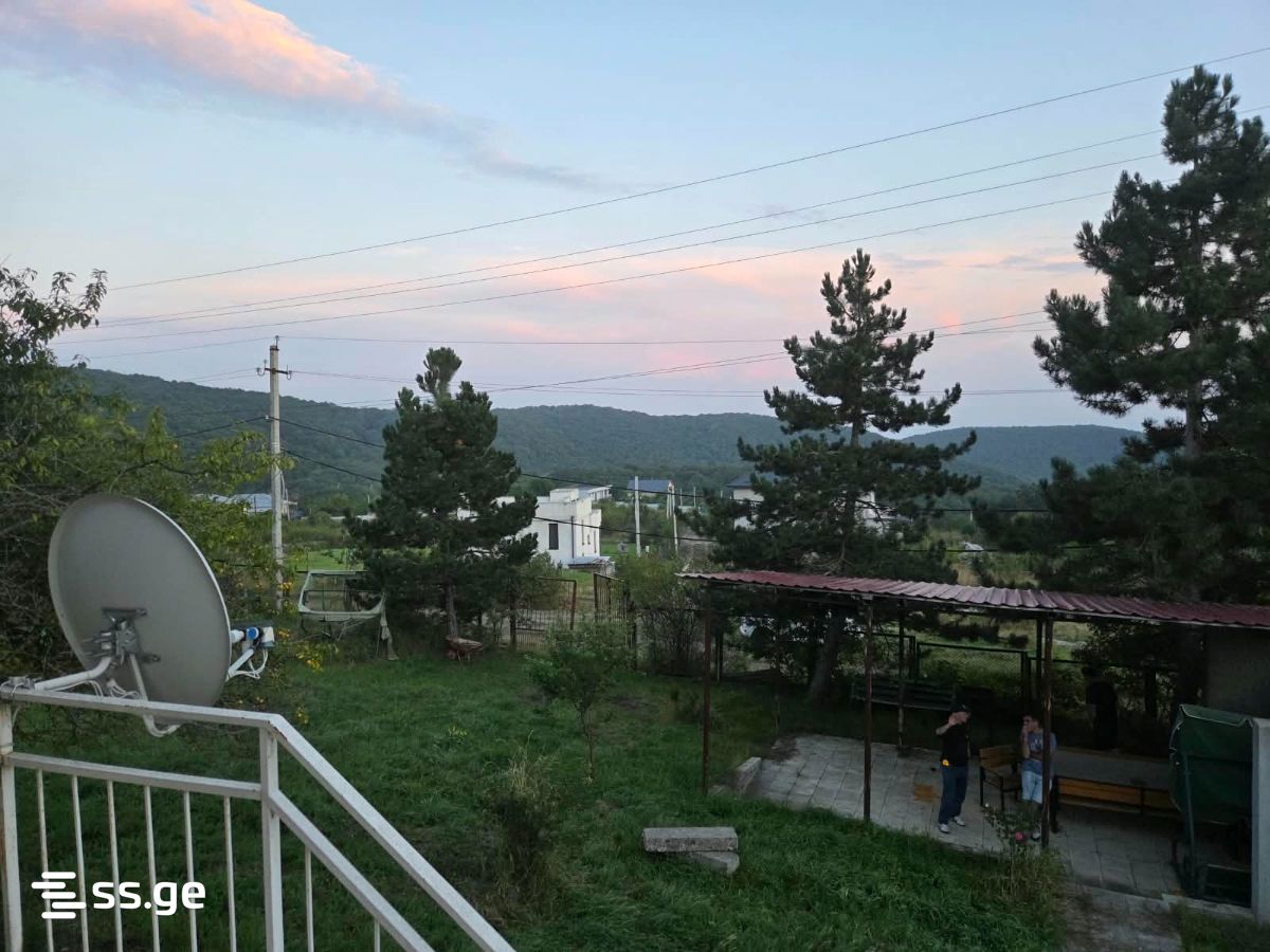 იყიდება 4-ოთახი Summer Cottage view 6