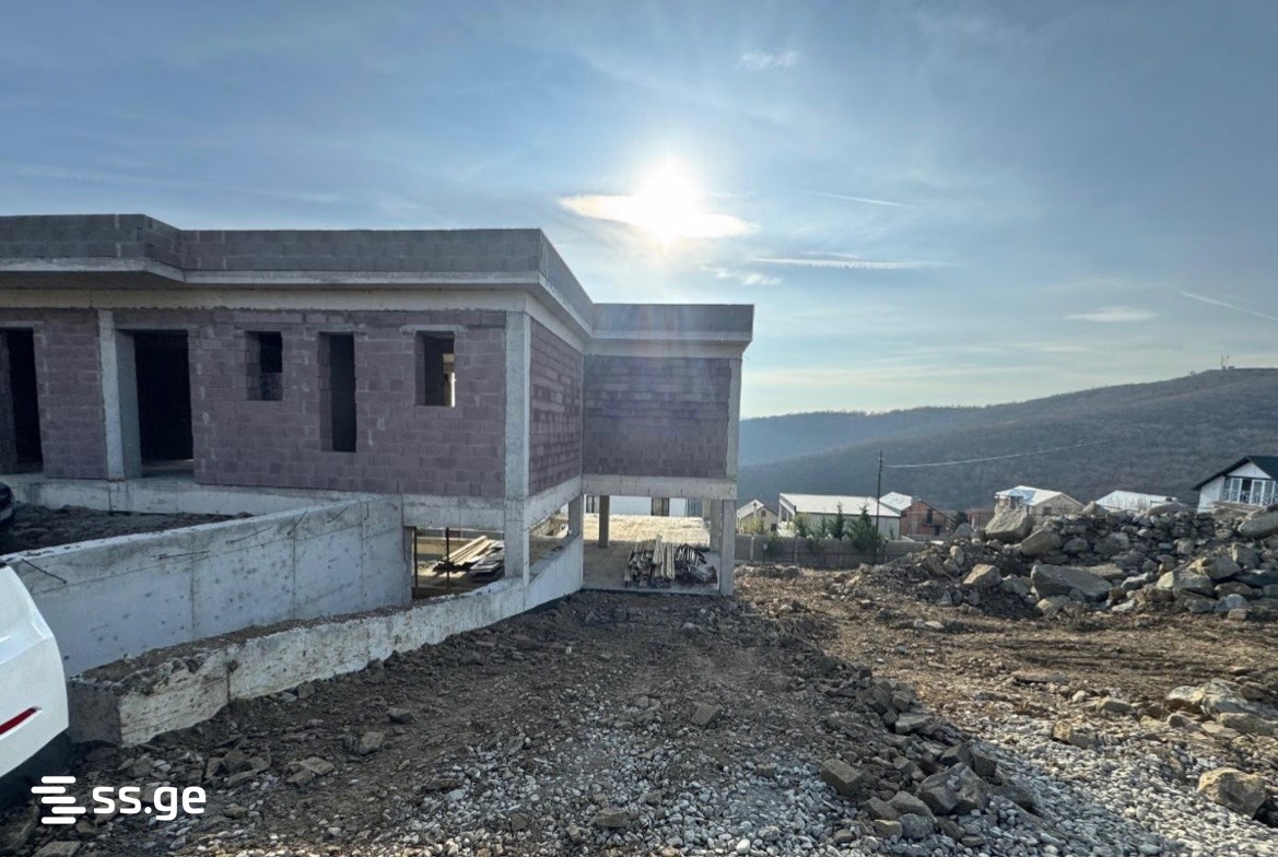 5 Room Private House For Sale view 6