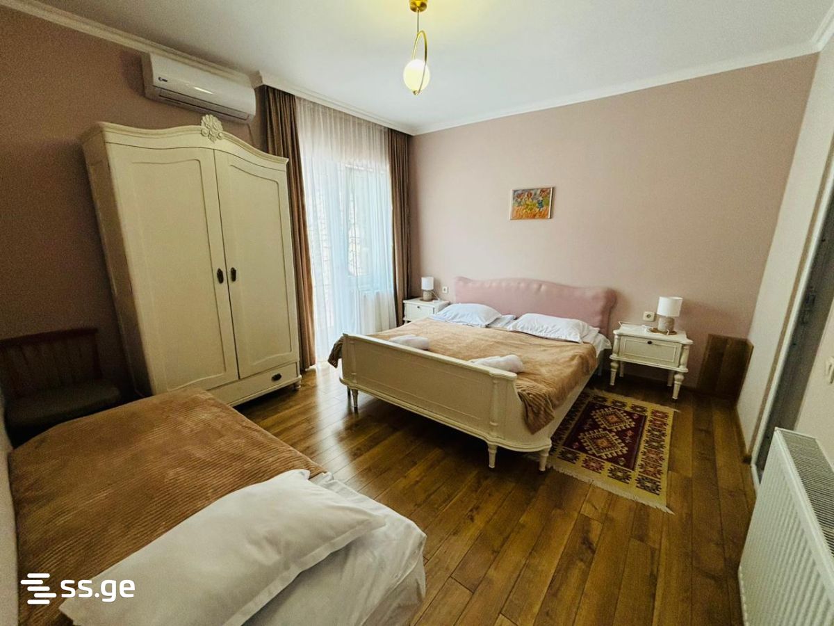 3 Room Summer Cottage For Rent. Borjomi view 4