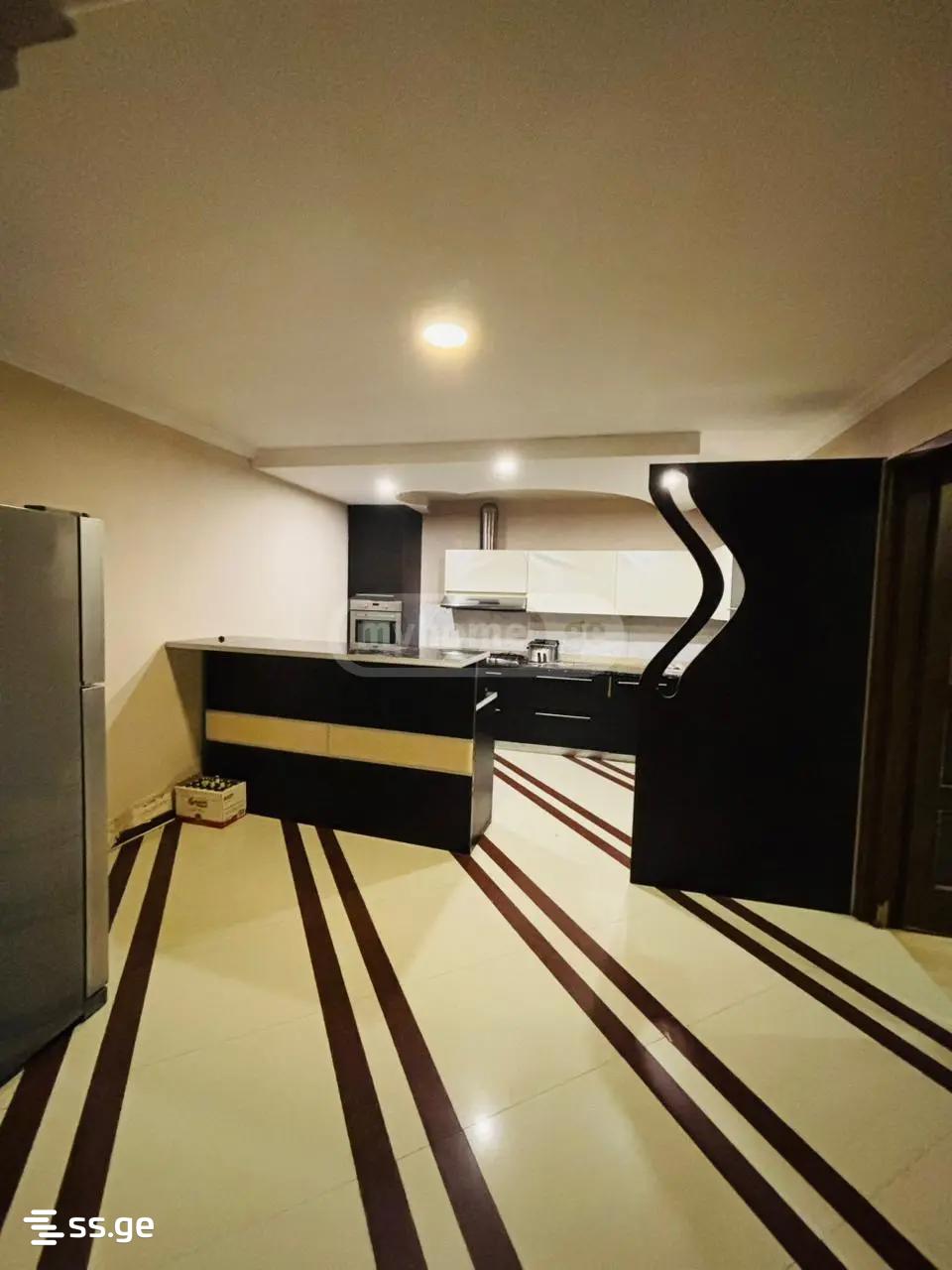 10 Room Hotel For Sale view 5