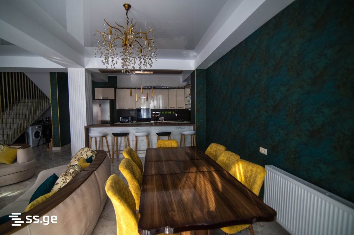 8 Room Hotel For Sale view 8