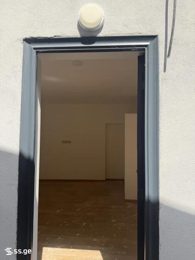 2 Room Private House For Sale view 3