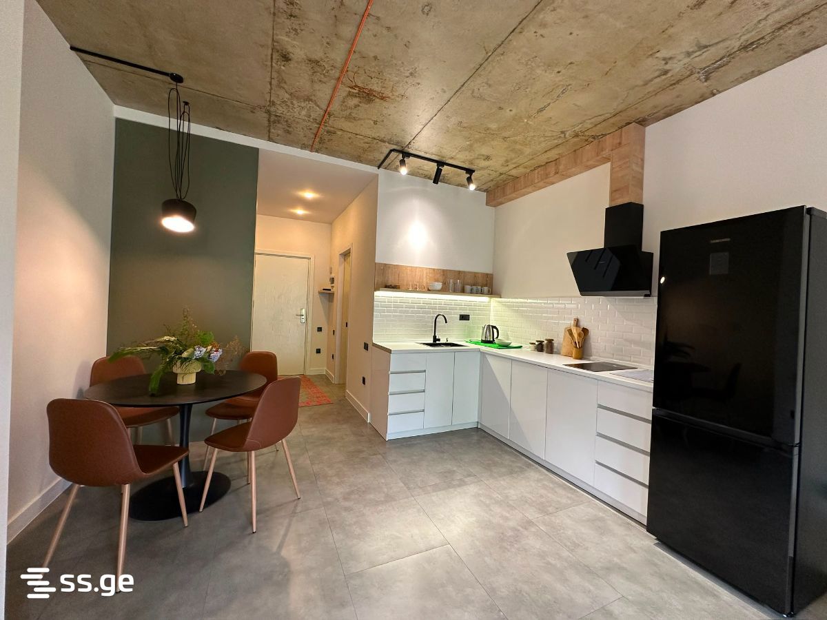 2 Room Flat For Sale view 3