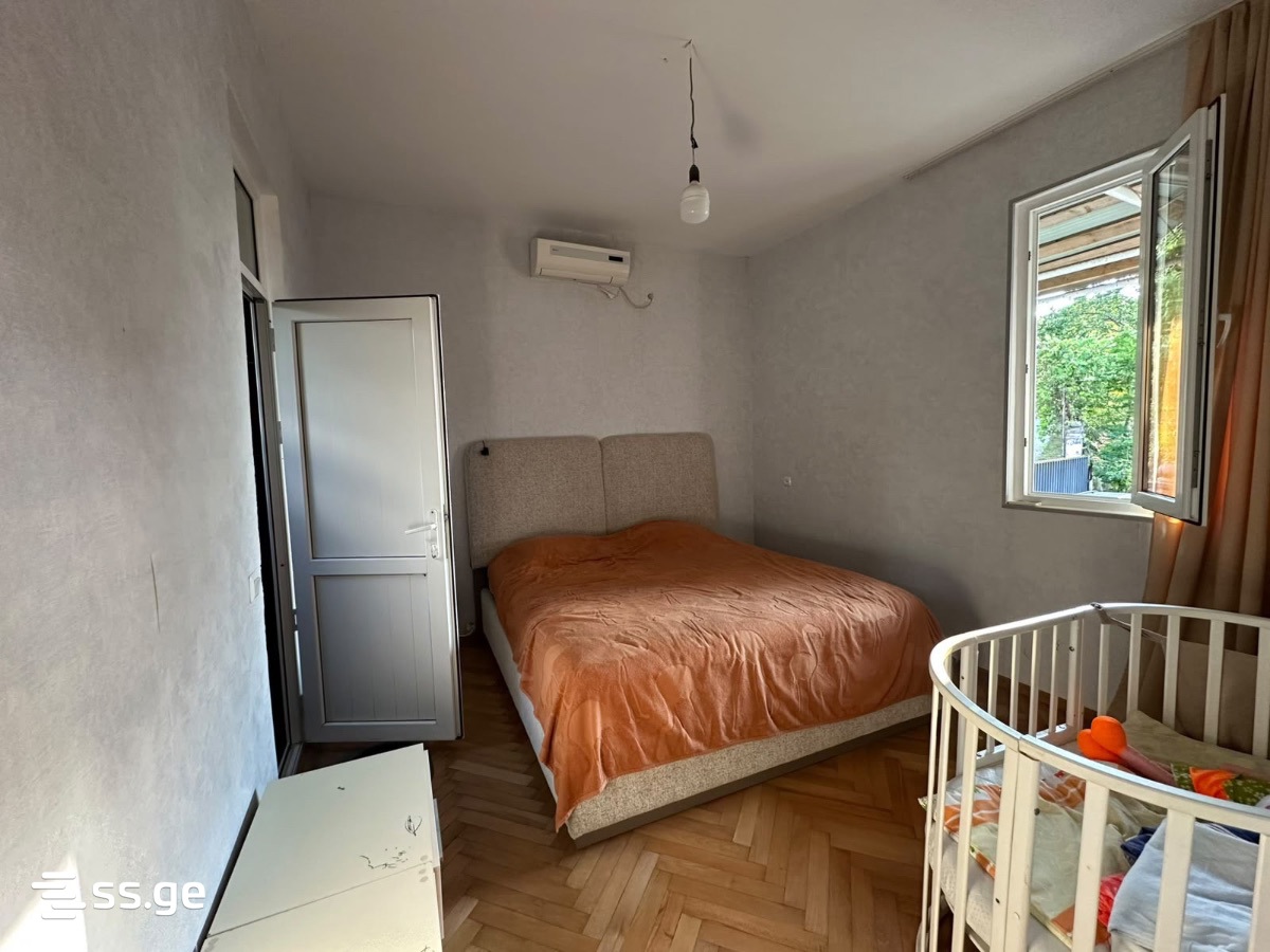 5 Room Private House For Sale view 7