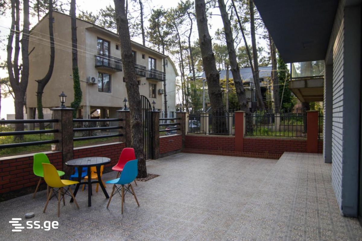 8 Room Hotel For Sale view 6