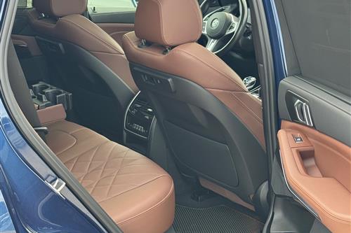 auto similar image