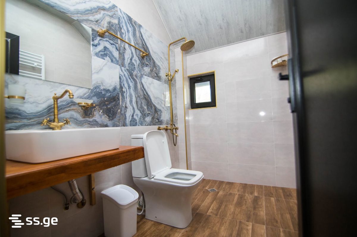 8 Room Hotel For Sale view 15