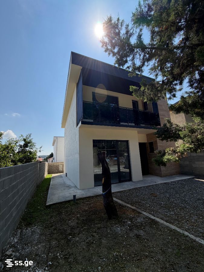 5 Room Private House For Sale view 11