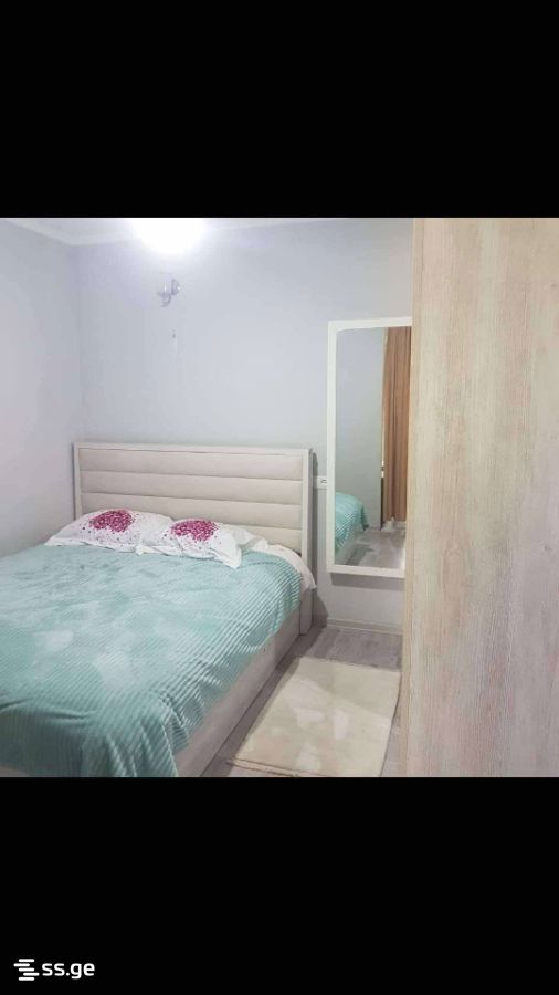 1 Room Flat For Sale view 2