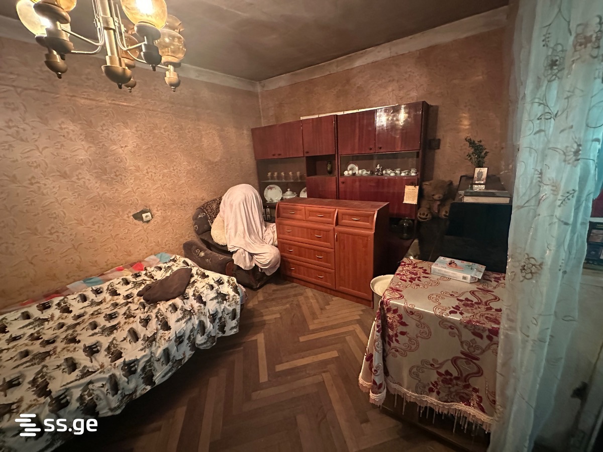 2 Room Flat For Sale view 2