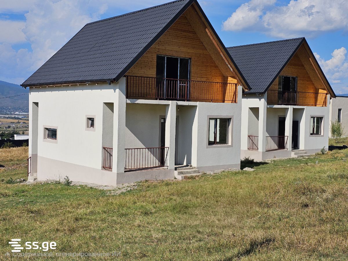 4 Room Private House For Sale view 8