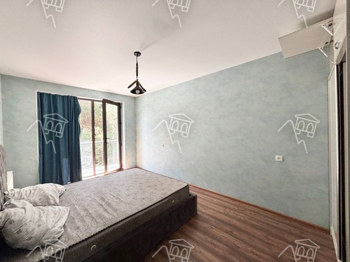 https://static.ss.ge/20260909/12_30f33a9d-f12a-485d-92a4-206537cbc542_Thumb.jpg